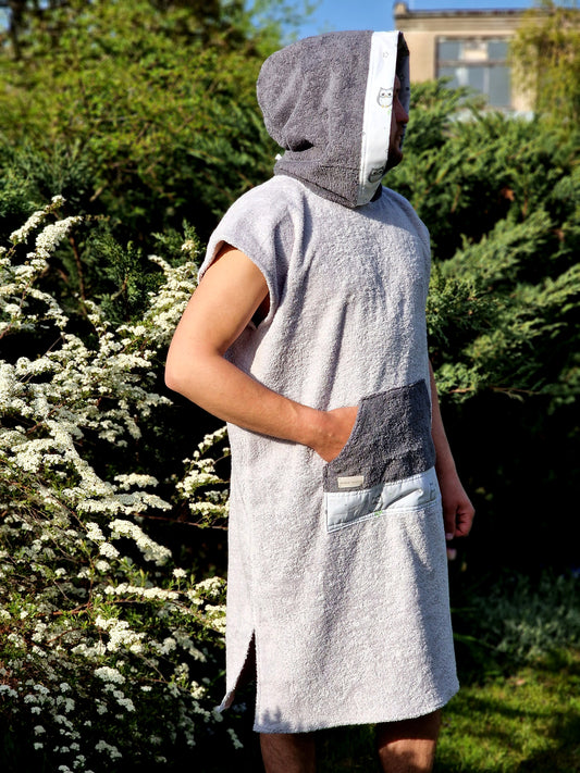 Pončo Gaiši Pelēks