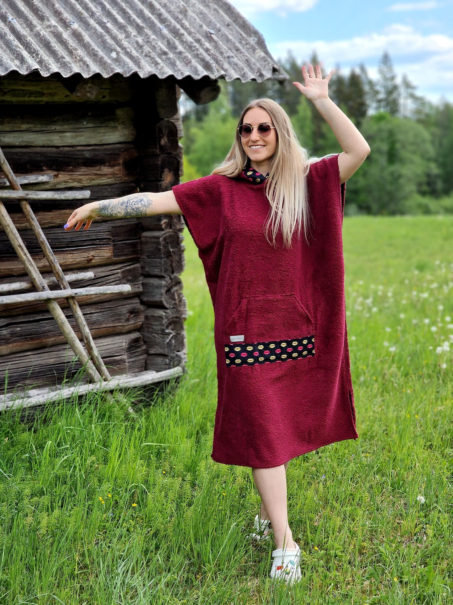 Pončo Bordo