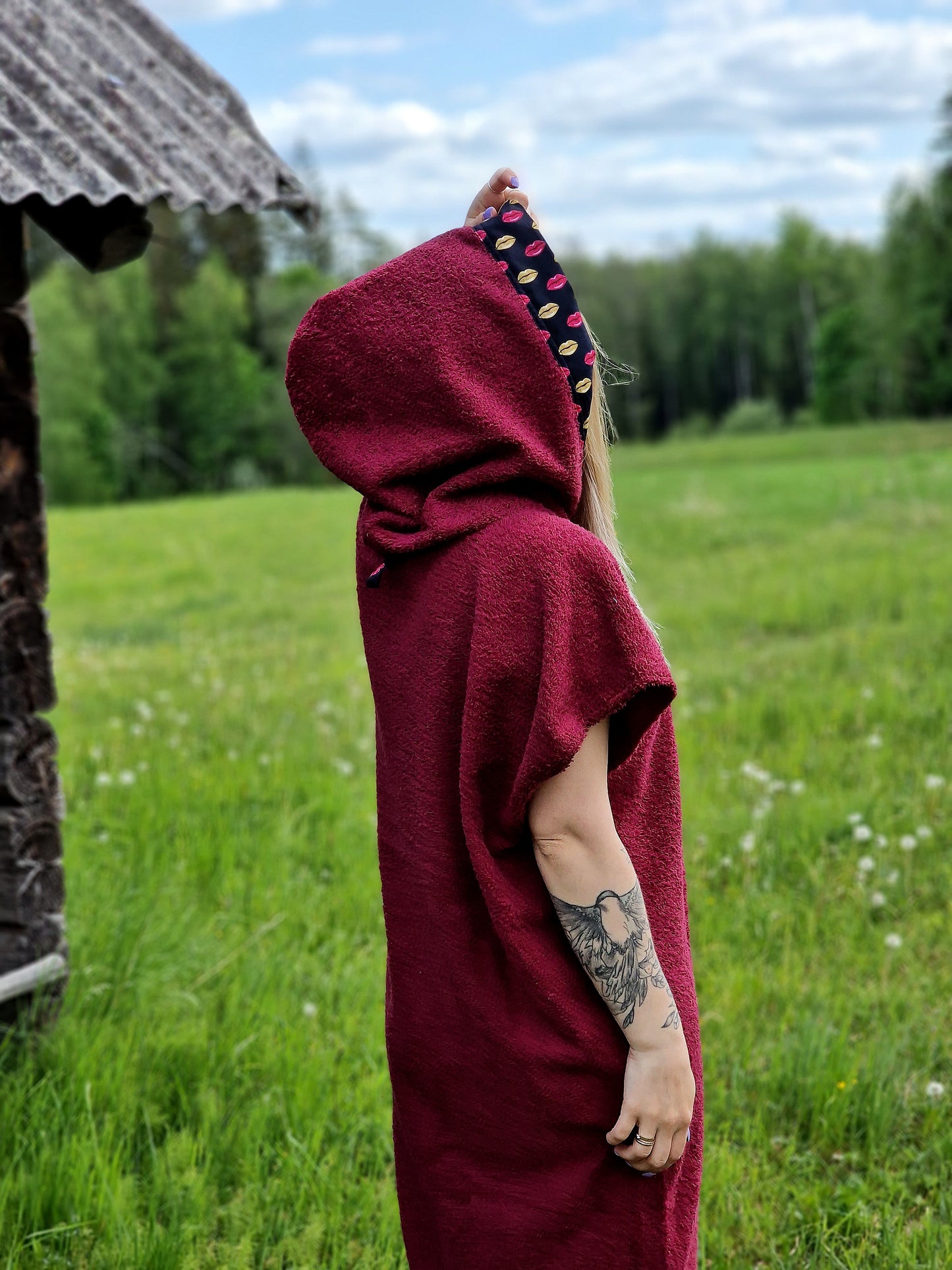 Pončo Bordo