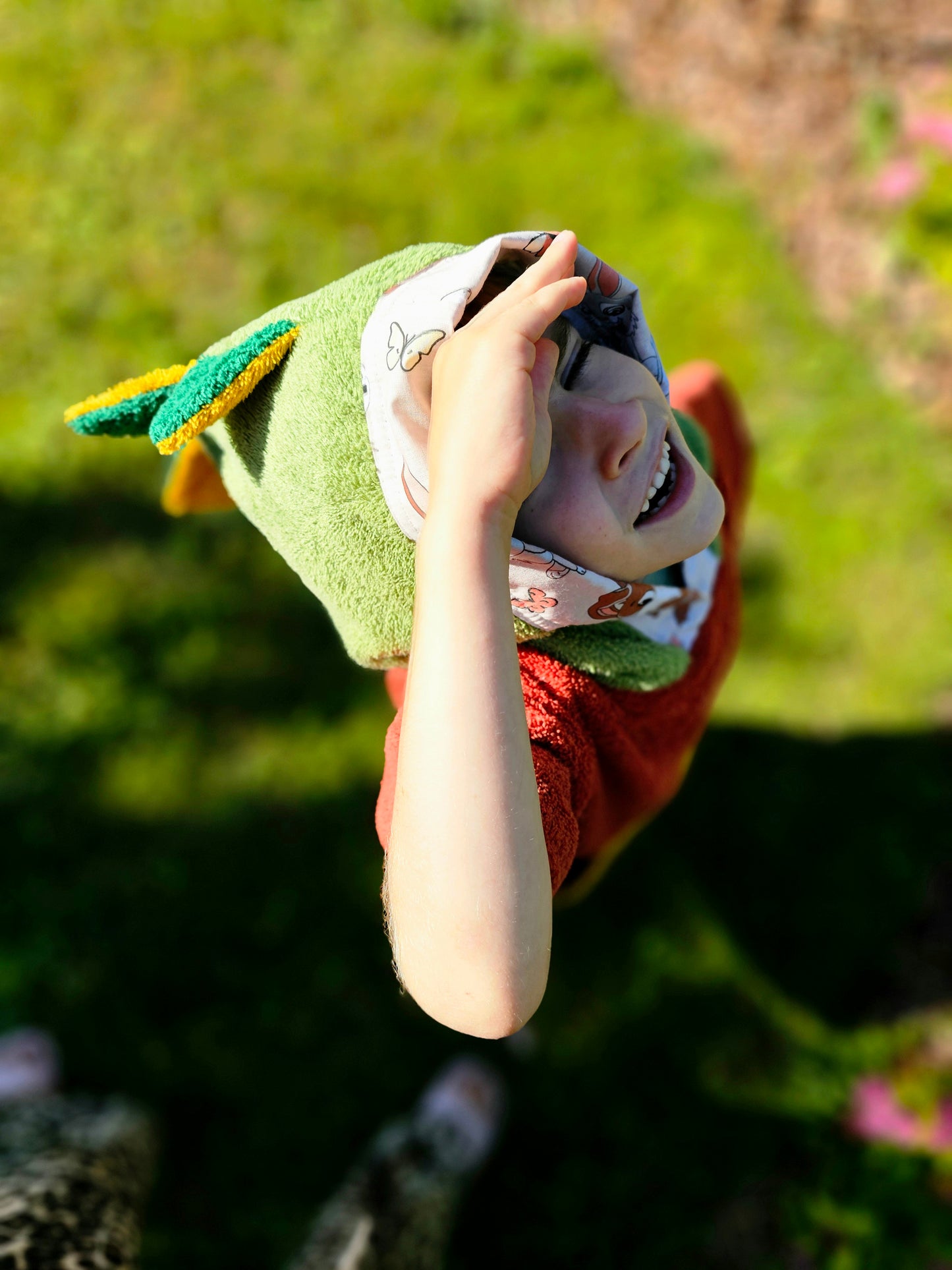 Krāsains DINO Pončo