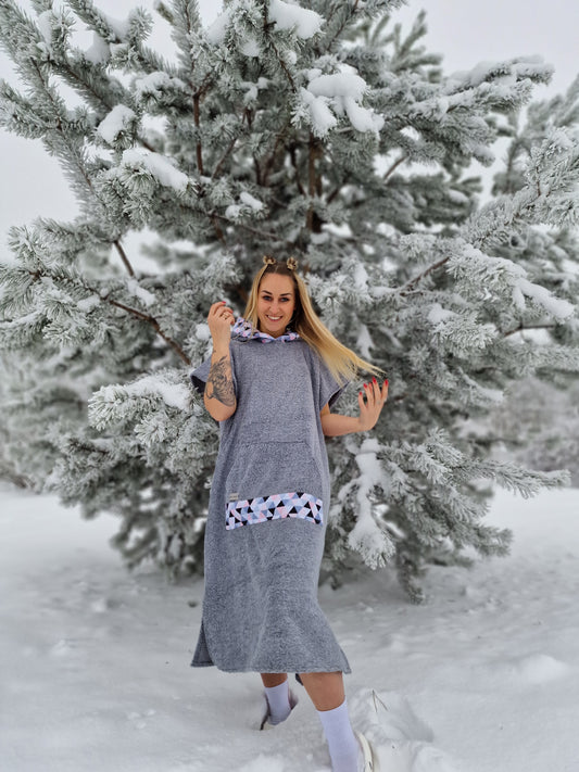 Pončo gaiši pelēks