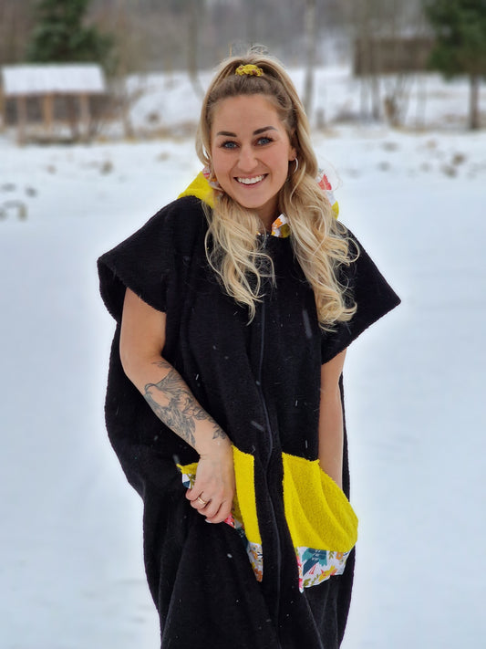 Halāts Melns ar Dzeltenu