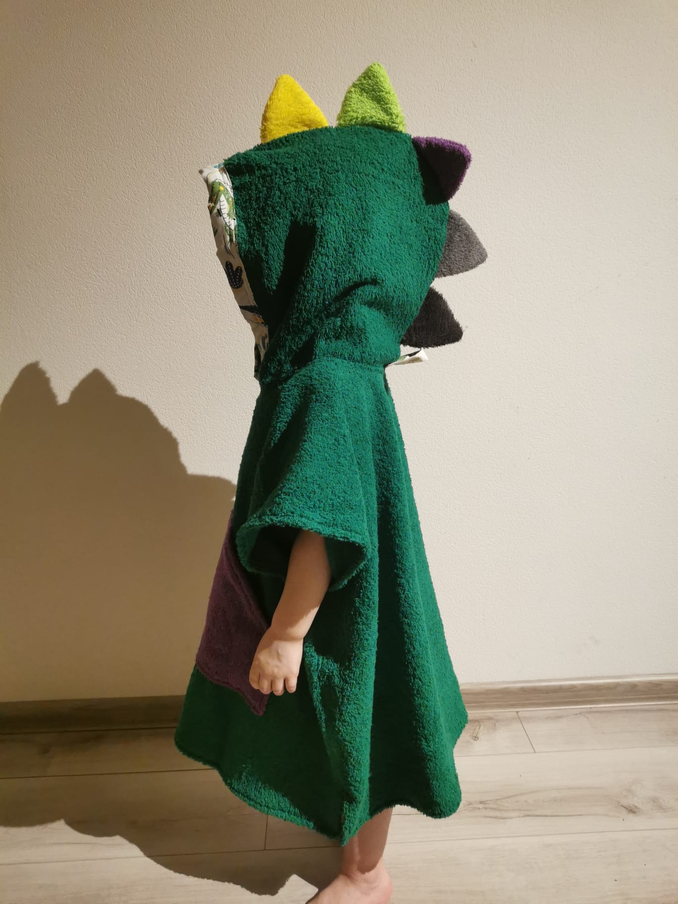 Pončo DINO