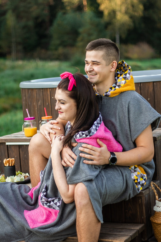 Pončo pelēks ar rozā