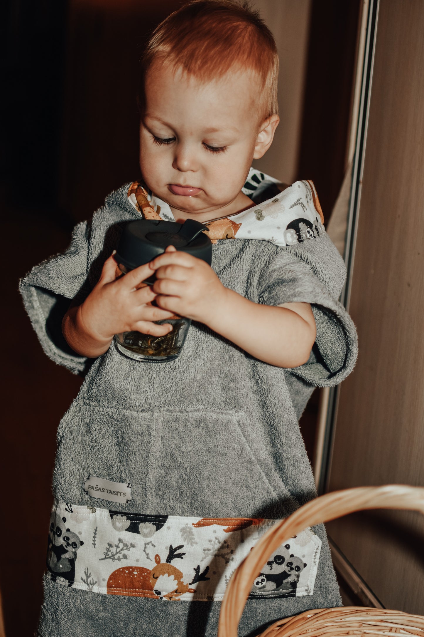 Pončo gaiši pelēks